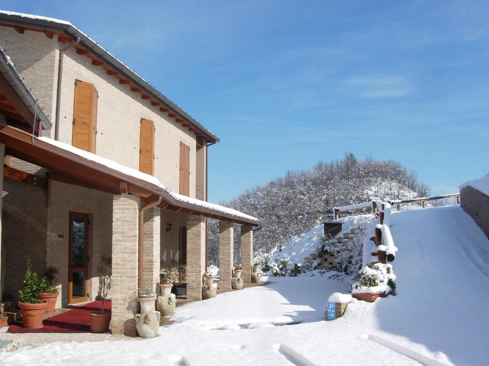 Colleverde Country House & Spa Urbino Exterior photo